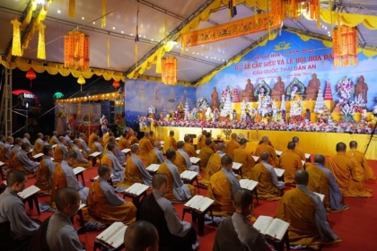 Ninh Bình: Đại lễ cầu siêu, lễ hội hoa đăng cầu nguyện quốc thái dân an năm 2024